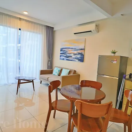 Timurbay Seafront Residences By Nature Home Kuantan Exterior photo